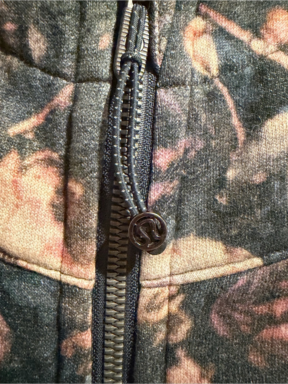 LULULEMON “frosted rose multi” scuba hoodie - Picture 7 of 10